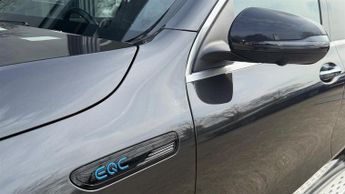 Mercedes EQC 400 80kWh AMG Line (Premium Plus) Auto 4MATIC 5dr