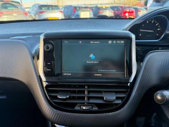 Peugeot 2008 1.2 PureTech Allure Premium SUV 5dr Petrol EAT Euro 6 (s/s) (110