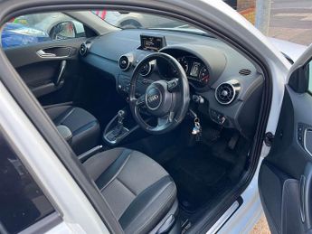 Audi A1 Sportback TFSI Sport Semi-Auto