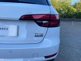 Audi A4 Avant 2.0 TFSI SE QUATTRO EURO 6 || AUTOMATIC || VIRTUAL DASH || WHITE