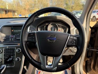 Volvo XC60 2.0 D4 SE Nav SUV 5dr Diesel Geartronic Euro 6 (s/s) (181 ps)