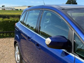 Ford Grand C-Max 1.6 TDCi Titanium X MPV 5dr Diesel Manual Euro 5 (115 ps)
