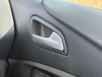Ford Grand C-Max 1.6 TDCi Titanium X MPV 5dr Diesel Manual Euro 5 (115 ps)