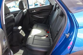 Vauxhall Grandland X 1.2 Turbo Elite Nav SUV 5dr Petrol Auto 8Spd Euro 6 (s/s) (130 p