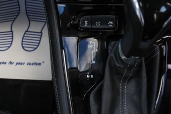 Vauxhall Grandland X 1.2 Turbo Elite Nav SUV 5dr Petrol Auto 8Spd Euro 6 (s/s) (130 p