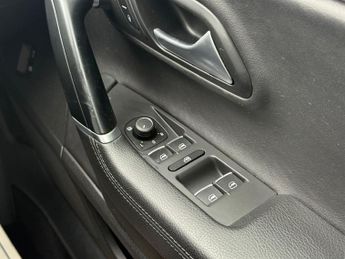 Volkswagen CC 2.0 TDI BlueMotion Tech R-Line Saloon 4dr Diesel DSG Euro 6 (s/s