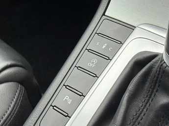 Volkswagen CC 2.0 TDI BlueMotion Tech R-Line Saloon 4dr Diesel DSG Euro 6 (s/s