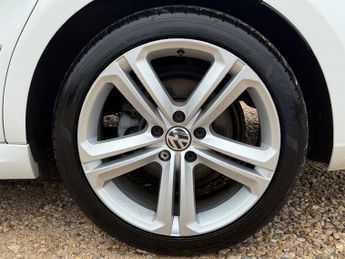 Volkswagen CC 2.0 TDI BlueMotion Tech R-Line Saloon 4dr Diesel DSG Euro 6 (s/s