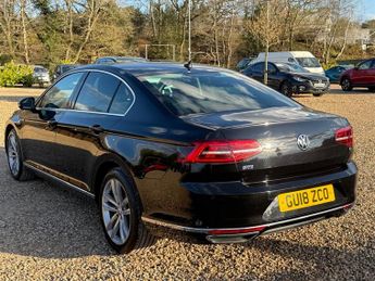 Volkswagen Passat 1.4 TSI GTE Saloon 4dr Petrol Plug-in Hybrid DSG Euro 6 (s/s) (2