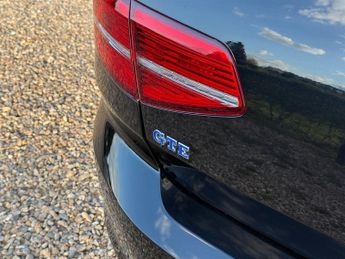 Volkswagen Passat 1.4 TSI GTE Saloon 4dr Petrol Plug-in Hybrid DSG Euro 6 (s/s) (2