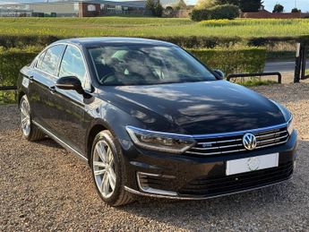 Volkswagen Passat 1.4 TSI GTE Saloon 4dr Petrol Plug-in Hybrid DSG Euro 6 (s/s) (2