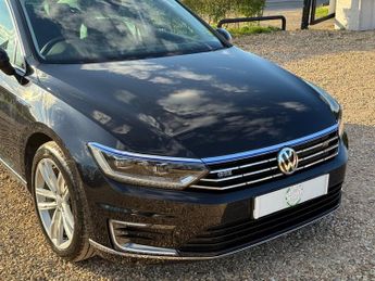 Volkswagen Passat 1.4 TSI GTE Saloon 4dr Petrol Plug-in Hybrid DSG Euro 6 (s/s) (2