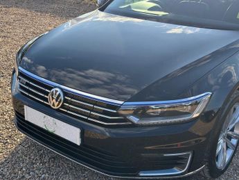 Volkswagen Passat 1.4 TSI GTE Saloon 4dr Petrol Plug-in Hybrid DSG Euro 6 (s/s) (2