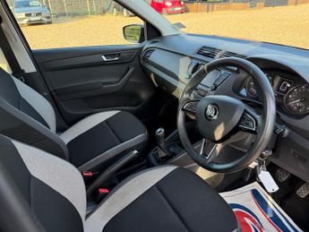 Skoda Fabia 1.0 TSI SE Hatchback 5dr Petrol Manual Euro 6 (s/s) (95 ps)