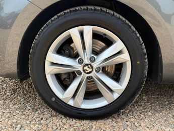 SEAT Alhambra 2.0 TDI SE Lux MPV 5dr Diesel DSG Euro 6 (s/s) (150 ps)