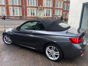 BMW 220d M SPORT