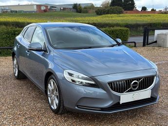 Volvo V40 2.0 D2 Inscription Hatchback 5dr Diesel Manual Euro 6 (s/s) (120