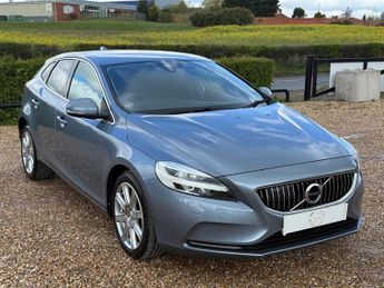 Volvo V40 2.0 D2 Inscription Hatchback 5dr Diesel Manual Euro 6 (s/s) (120