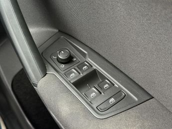 Volkswagen Tiguan 1.5 TSI EVO Match SUV 5dr Petrol DSG Euro 6 (s/s) (150 ps)