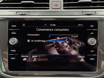 Volkswagen Tiguan 1.5 TSI EVO Match SUV 5dr Petrol DSG Euro 6 (s/s) (150 ps)