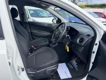 Hyundai i10 1.2 SE Hatchback 5dr Petrol Auto Euro 6 (87 ps)