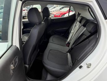 Hyundai i10 1.2 SE Hatchback 5dr Petrol Auto Euro 6 (87 ps)