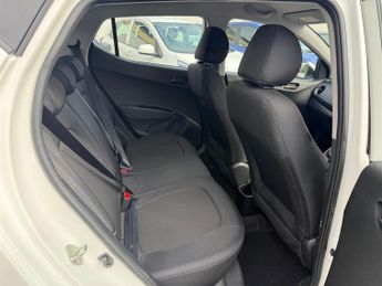 Hyundai i10 1.2 SE Hatchback 5dr Petrol Auto Euro 6 (87 ps)