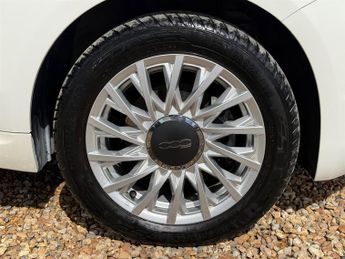 Fiat 500 1.0 MHEV Lounge Hatchback 3dr Petrol Manual Euro 6 (s/s) (70 bhp