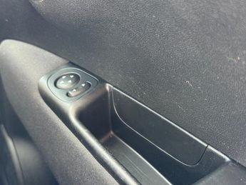 Fiat 500 1.0 MHEV Lounge Hatchback 3dr Petrol Manual Euro 6 (s/s) (70 bhp