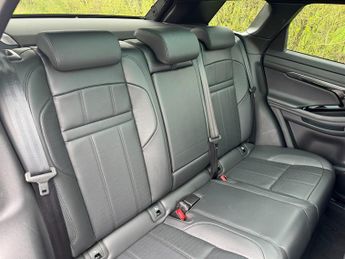 Land Rover Range Rover Evoque R-DYNAMIC HSE P300e