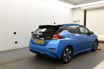 Nissan Leaf 40kWh N-Connecta Hatchback 5dr Electric Auto (150 ps)