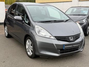 Honda Jazz 1.4 i-VTEC ES Plus Hatchback 5dr Petrol CVT Euro 5 (99 ps)
