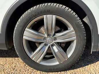 Volkswagen Tiguan 2.0 TDI Match SUV 5dr Diesel DSG Euro 6 (s/s) (150 ps)