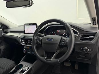 Ford Focus 1.0T EcoBoost Titanium Auto Euro 6 (s/s) 5dr