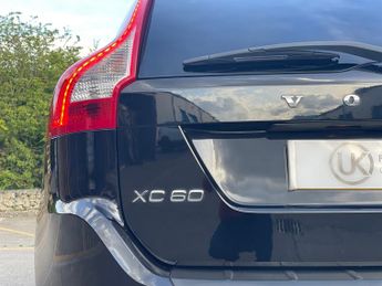 Volvo XC60 D5 SE LUX AWD || DEALER + 1 PRIVATE OWNER || CAMBELT JUST DONE |