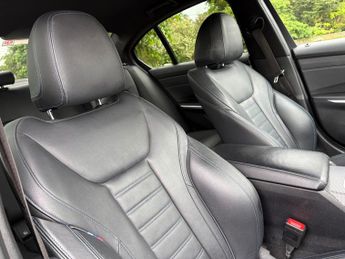 BMW 320i M SPORT