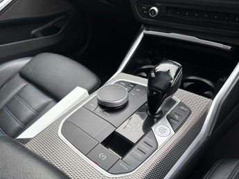 BMW 320i M SPORT