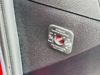 Toyota Yaris 1.5 VVT-h Trend CVT Euro 5 5dr