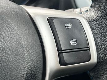 Toyota Yaris 1.5 VVT-h Trend CVT Euro 5 5dr