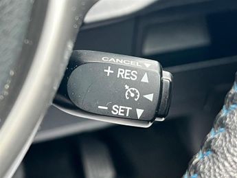 Toyota Yaris 1.5 VVT-h Trend CVT Euro 5 5dr