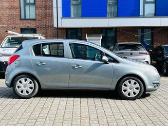 Vauxhall Corsa 1.4i 16v Exclusiv 5dr