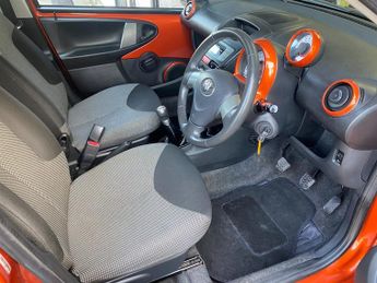 Toyota Aygo VVT-I Fire