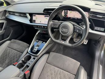Audi A3 TFSI S LINE EDITION 1