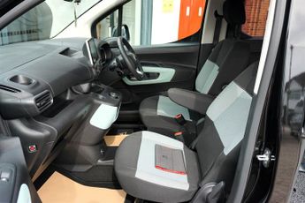Citroen Berlingo PURETECH FEEL EAT8, Auto Disabled Wheelchair Accessible Vehicle 