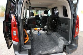 Citroen Berlingo PURETECH FEEL EAT8, Auto Disabled Wheelchair Accessible Vehicle 