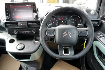 Citroen Berlingo PURETECH FEEL EAT8, Auto Disabled Wheelchair Accessible Vehicle 