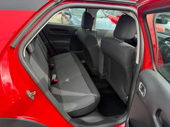 Citroen C4 Cactus E-HDI FEEL ETG6