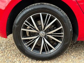 Volkswagen Golf 1.4 TSI SE Nav Hatchback 5dr Petrol DSG Euro 6 (s/s) (125 ps)