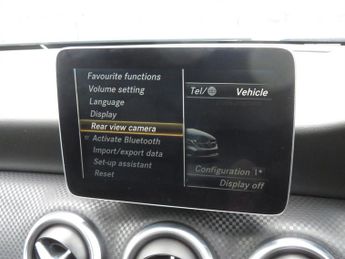 Mercedes A200d A200D SPORT PREMIUM AUTOMATIC