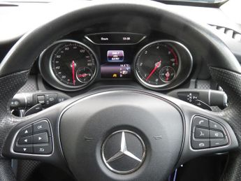 Mercedes 200 A200D SPORT PREMIUM